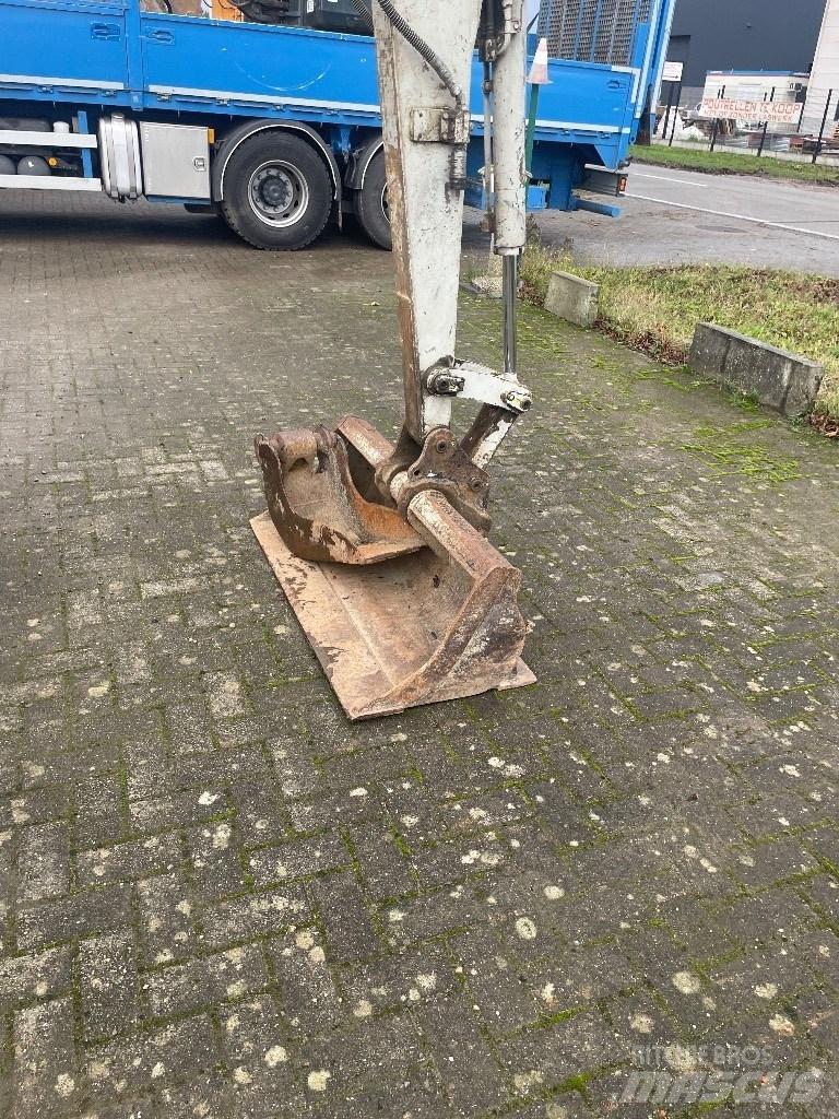 Takeuchi TB 235 Mini Excavators <7t (Mini Diggers)
