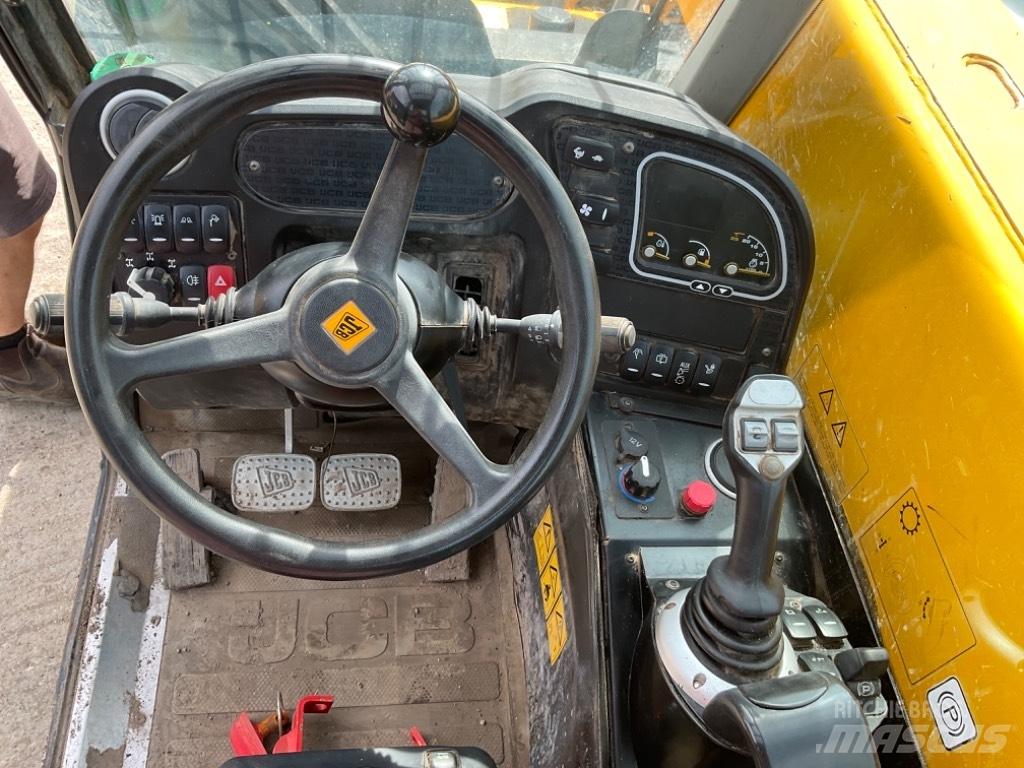JCB 525-60 AGRI PLUS Telehandlers for Agriculture