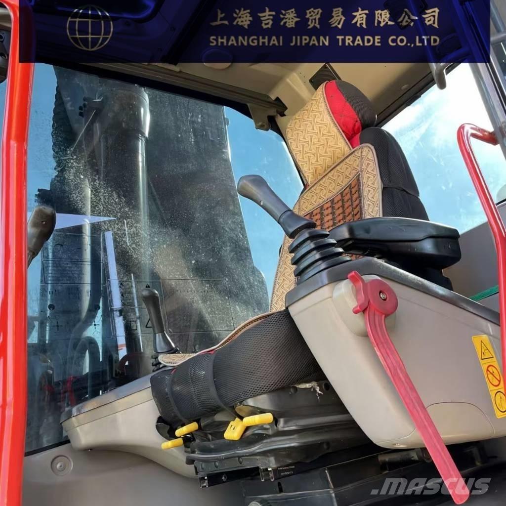 Volvo EC 250 Crawler Excavators
