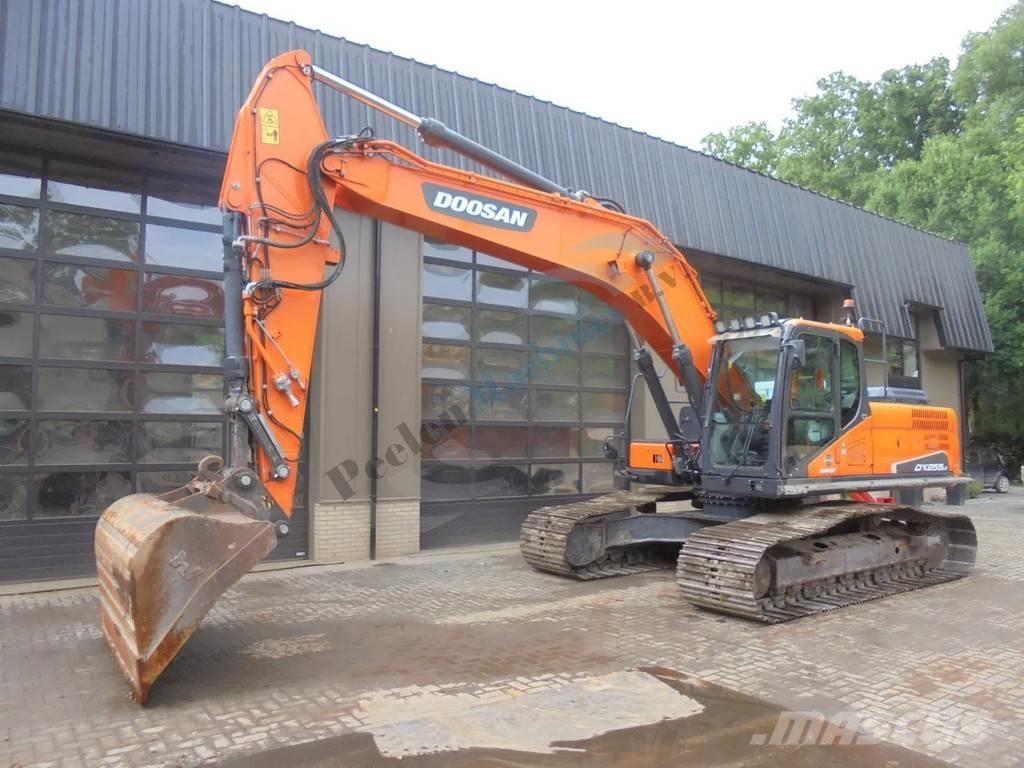 Doosan DX 255 LC-5 Crawler Excavators