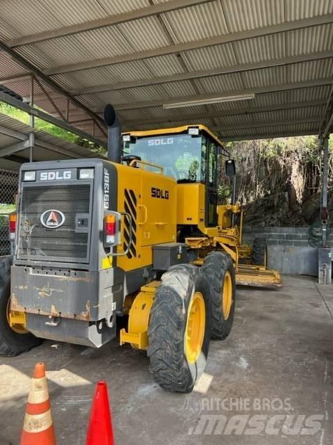 SDLG G9138 Motor Graders