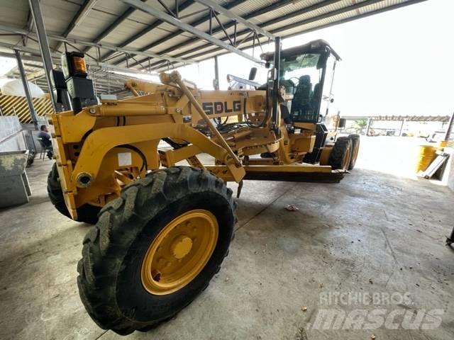 SDLG G9138 Motor Graders