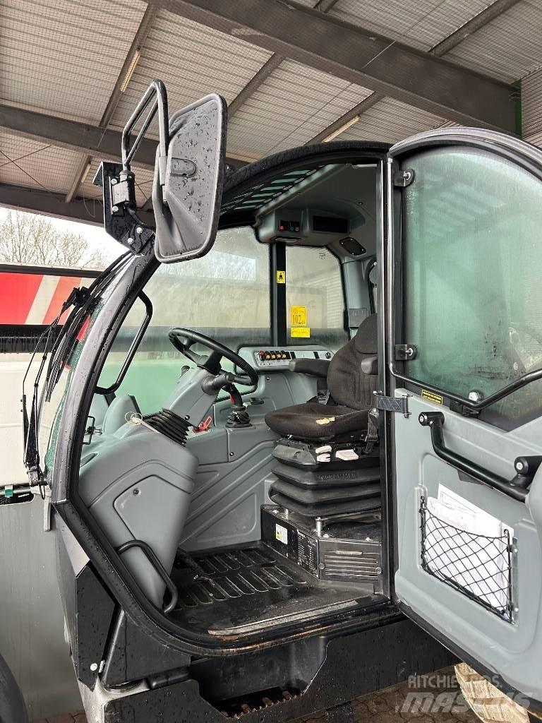Snorkel SR 1745 Telescopic Handlers