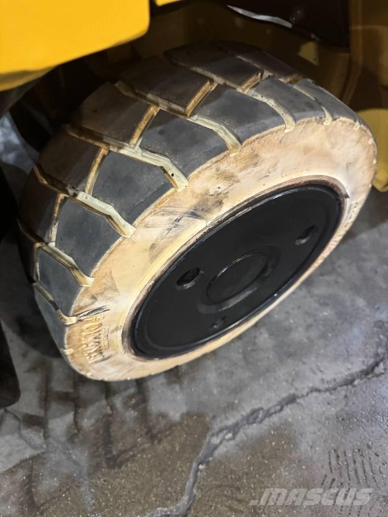 CAT 2C 5000 Misc Forklifts