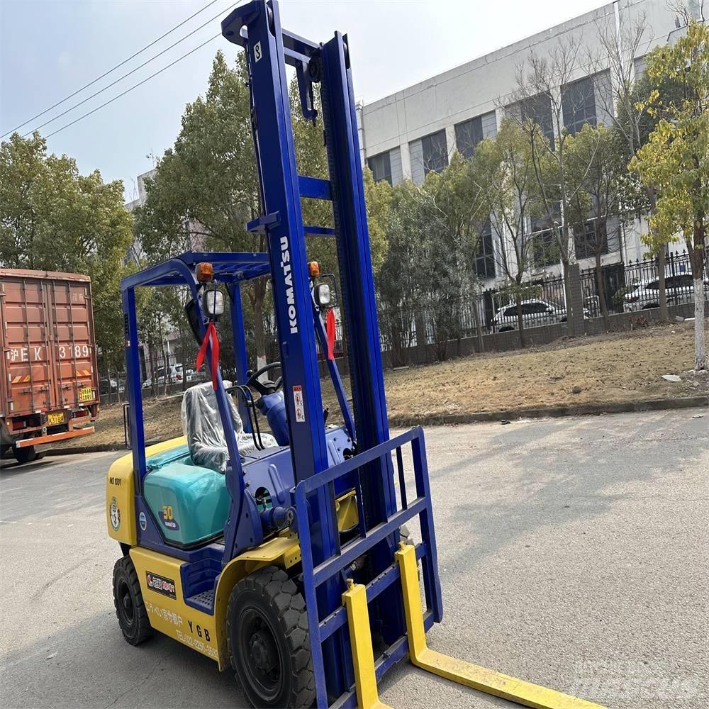 Komatsu FD30-14 Diesel Forklifts