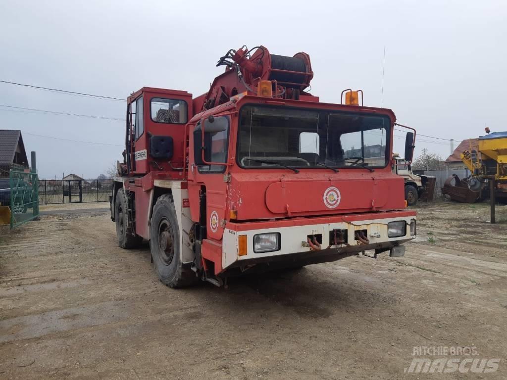 Faun RTF30 Mobile and all terrain cranes