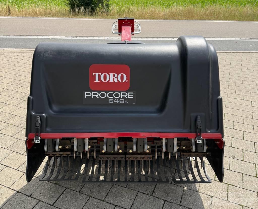 Toro ProCore 648S Aerators