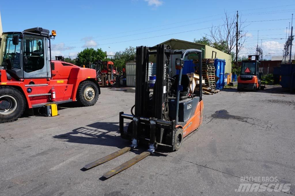Toyota 8FBET20 Electric Forklifts