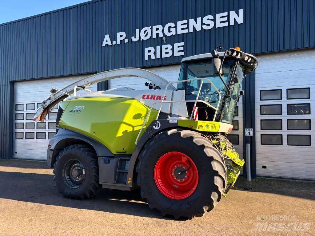 CLAAS Jaguar 960 4WD Foragers