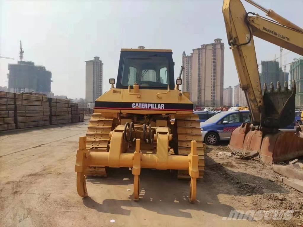 CAT D 6 M Crawler dozers
