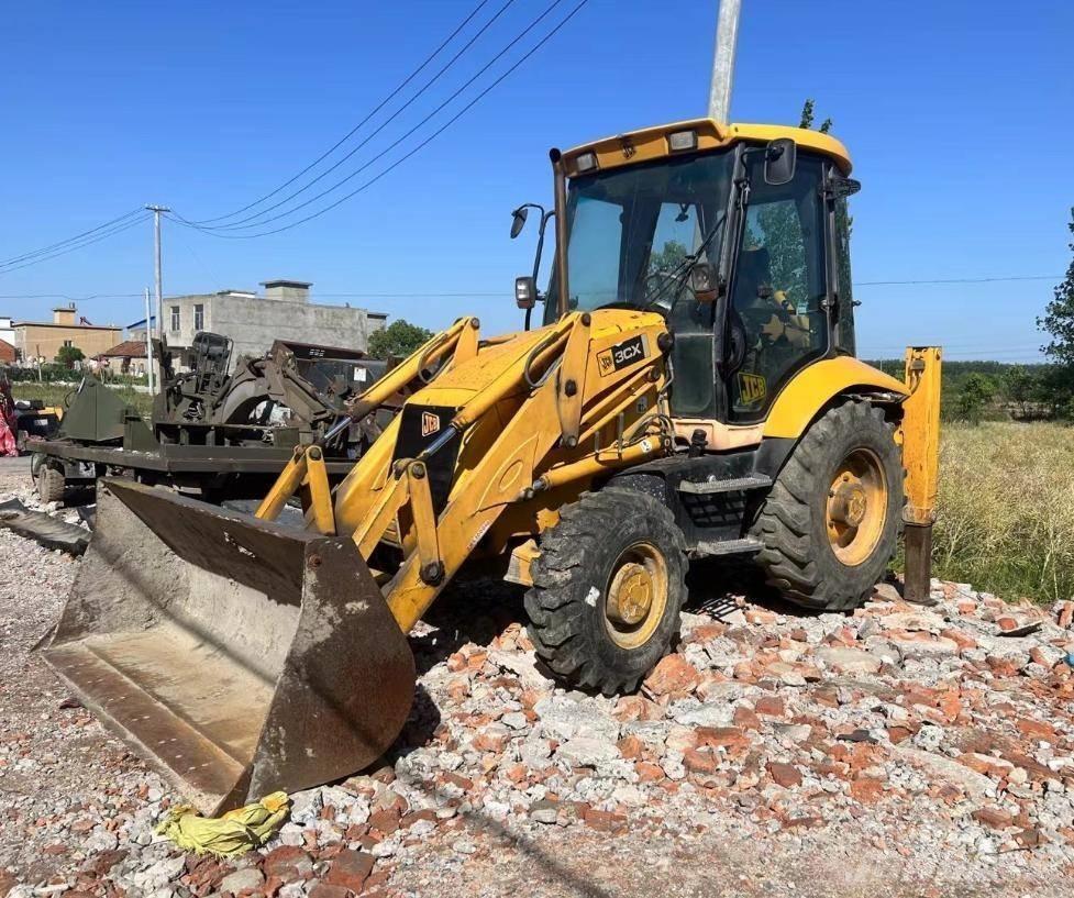 JCB 3 CX Backhoe Loaders