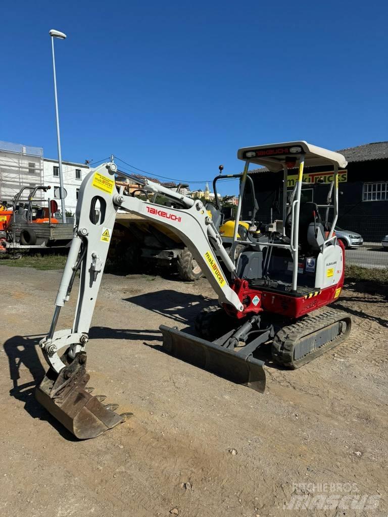 Takeuchi TB216 Mini Excavators <7t (Mini Diggers)