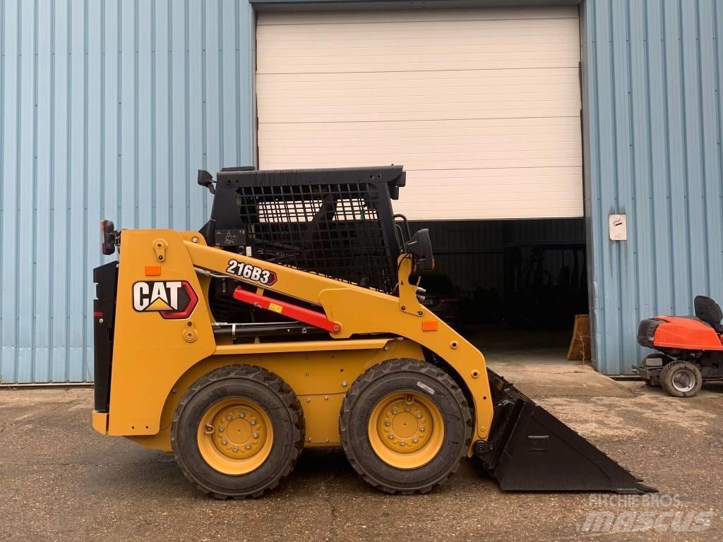 CAT 216 B 3 Mini Loader