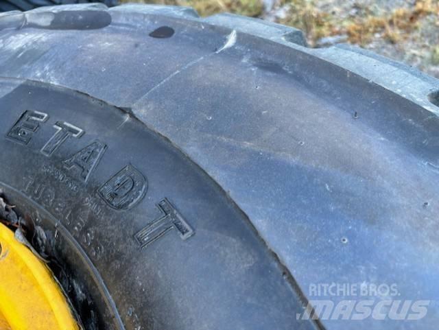  Techking 650/65R-25 Tires, wheels and rims