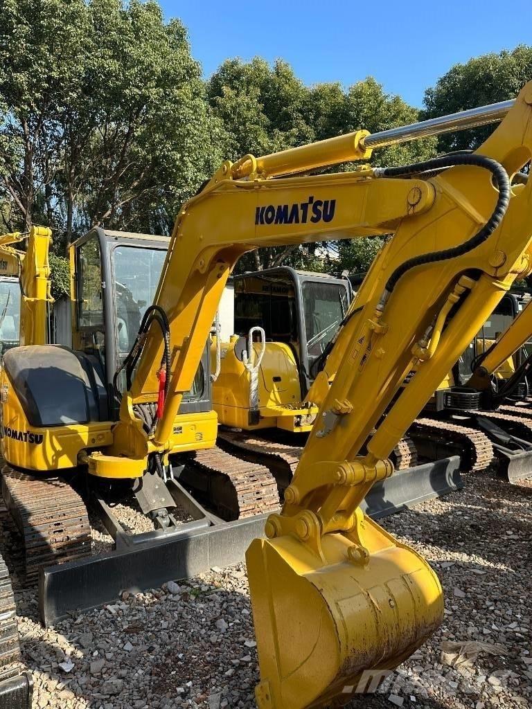 Komatsu PC 40 Crawler Excavators