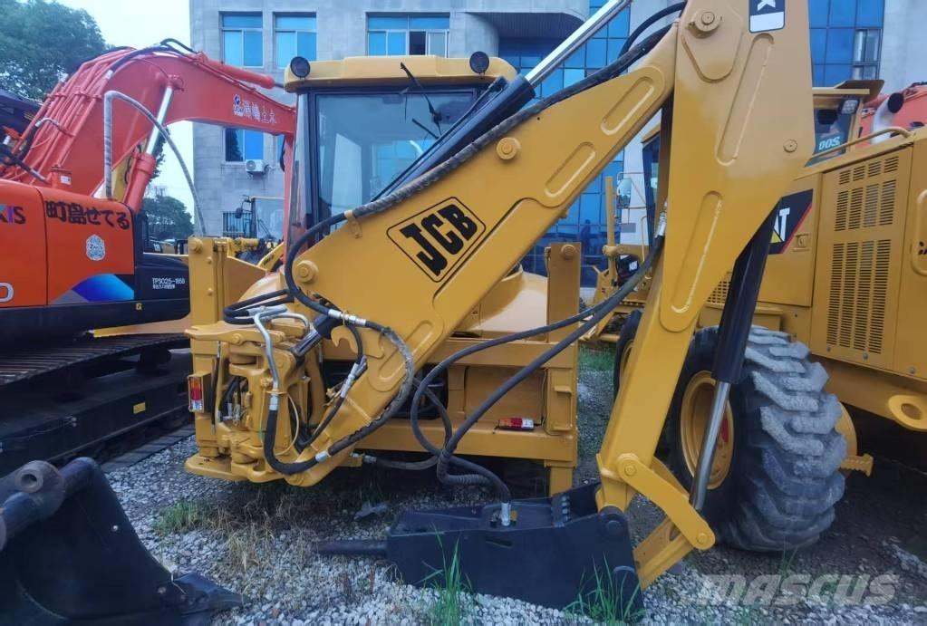 JCB 4 CX Backhoe Loaders