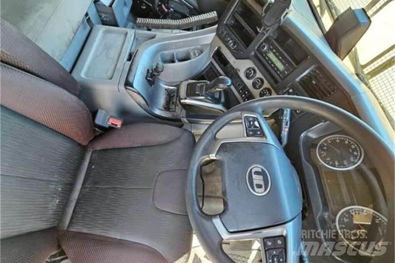 UD TRUCKS QUON Other Trucks