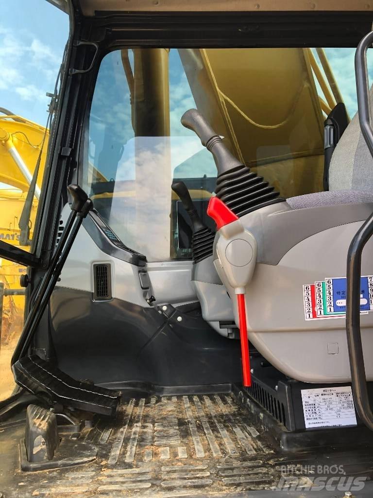 Komatsu 350 Crawler Excavators