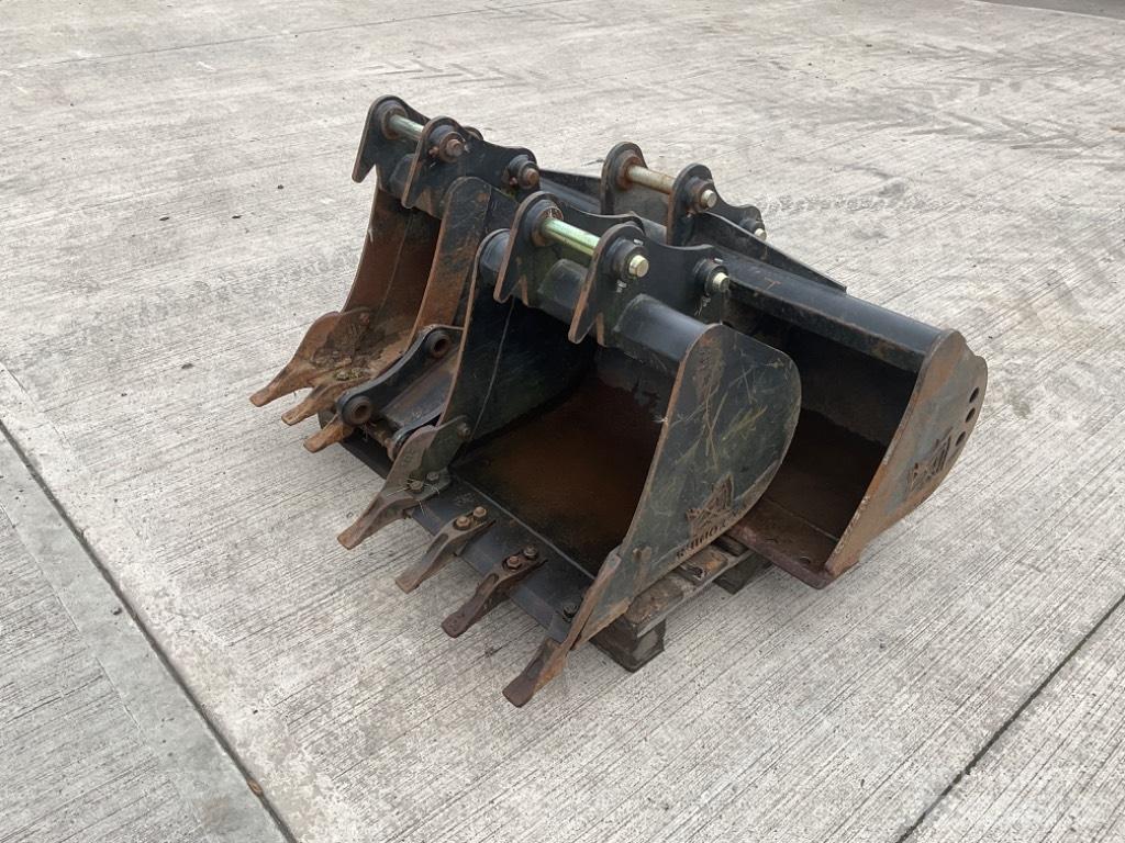 Rhinox Buckets Mini Excavators <7t (Mini Diggers)