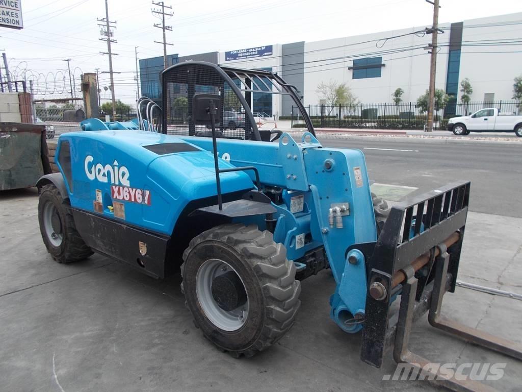 Genie GTH 5519 Telescopic Handlers