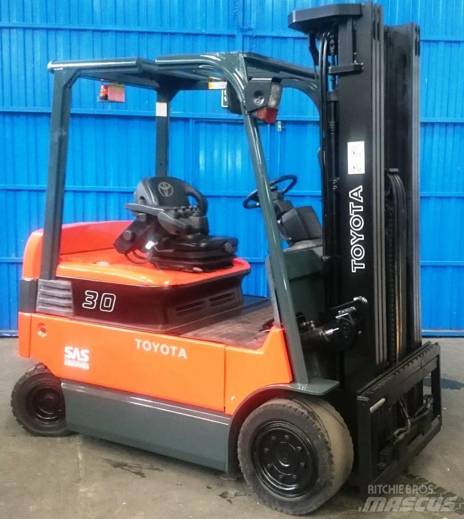 Toyota 7 FBMF 30 Electric Forklifts