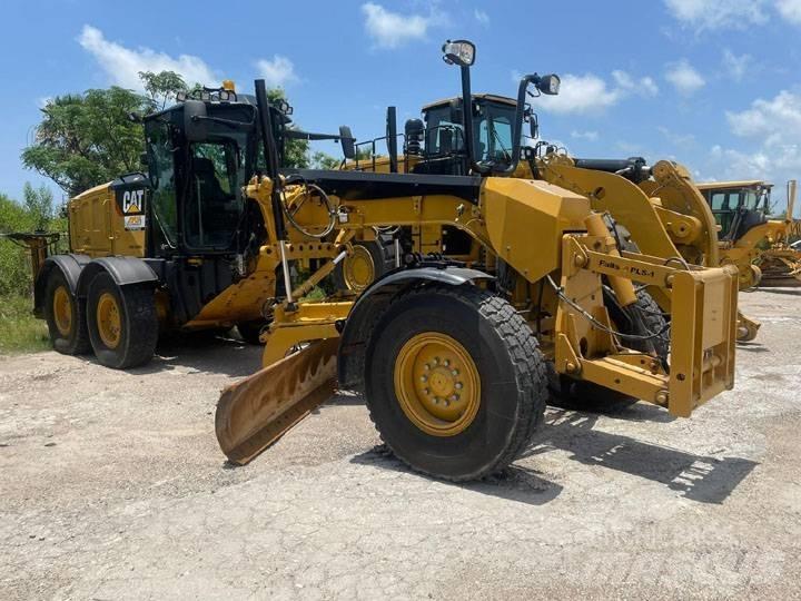 CAT 12 M 3 Motor Graders