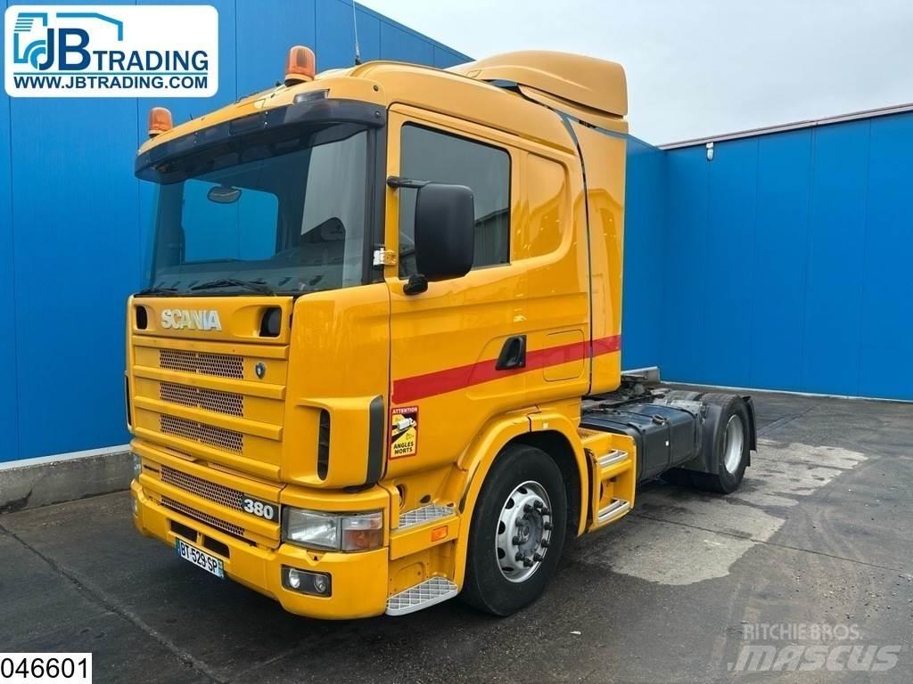 Scania 114 380 Conventional Trucks / Tractor Trucks