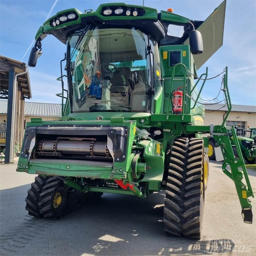 John Deere S 790 Combine Harvesters