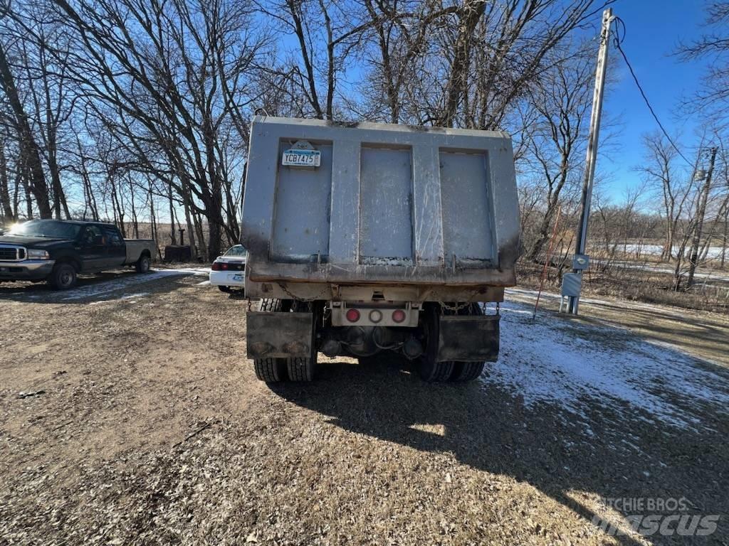Sterling L 7500 Dump Trucks