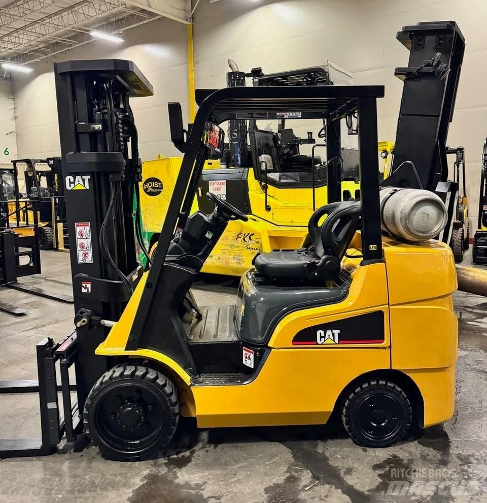 CAT FGC33N Misc Forklifts