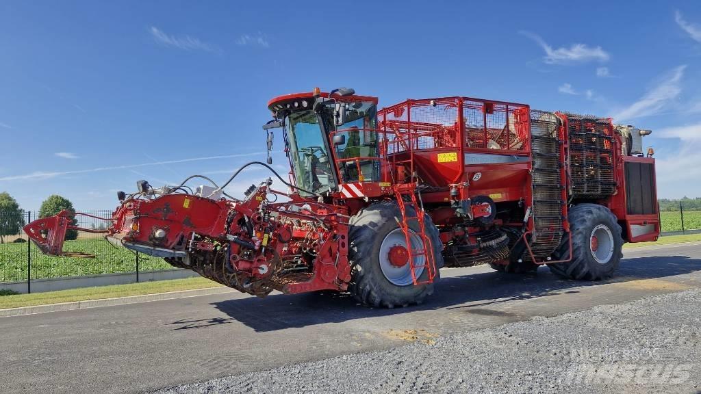 Holmer T4-30 Beet Harvesters