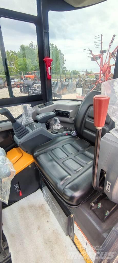 Shantui SE 17 SR Mini Excavators <7t (Mini Diggers)