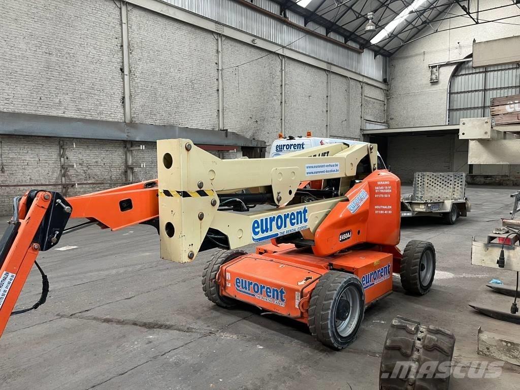 JLG E 450 AJ Articulated boom lifts