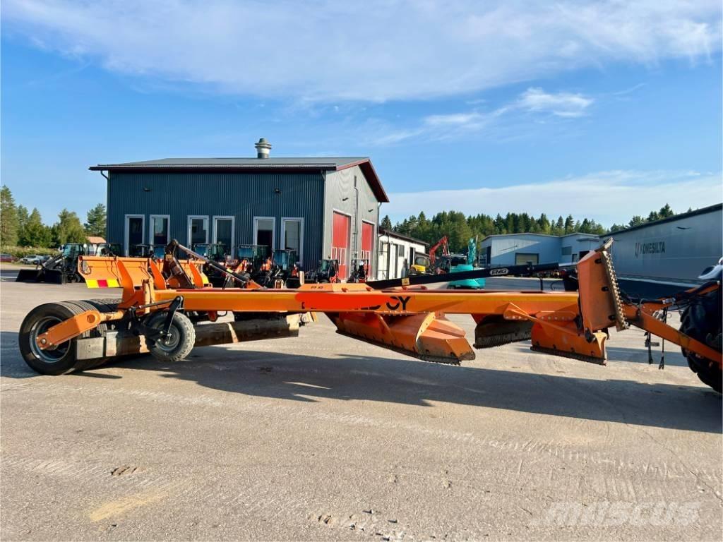 FMG TLN 570 Motor Graders