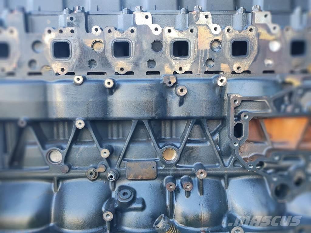 MAN D2066 Engines