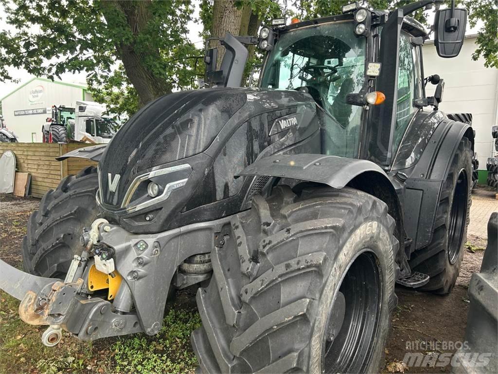 Valtra T 235 D Tractors