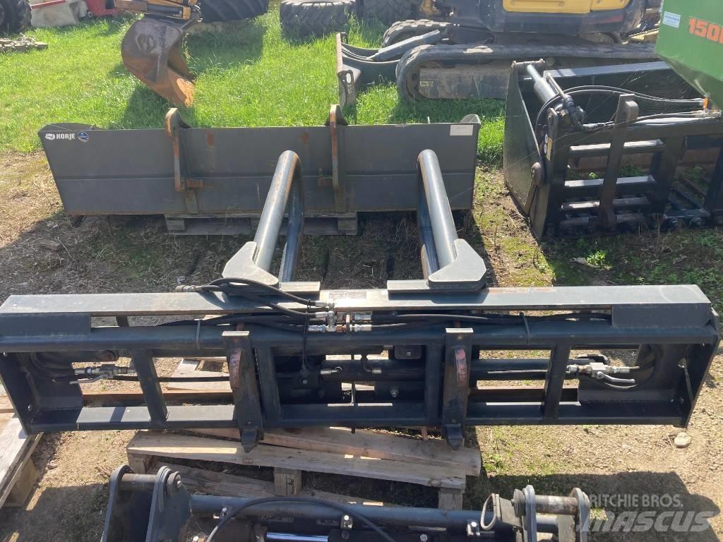 Ålö Quadrogrip 200 Front Loader Accessories