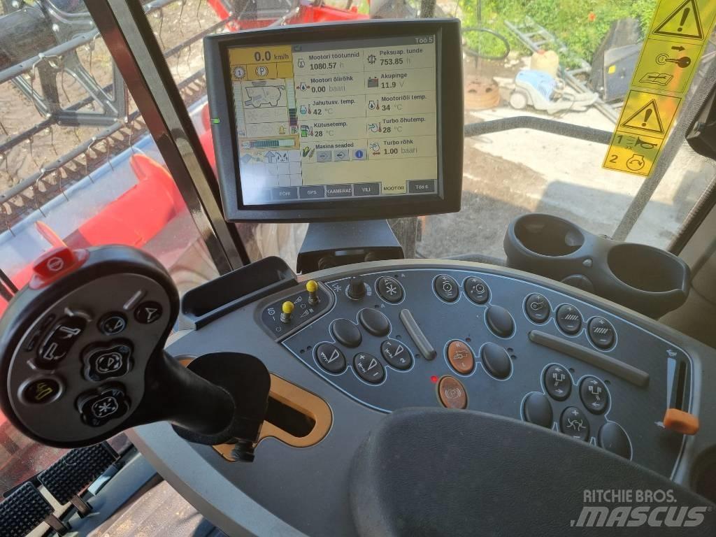 Case IH 7140 Combine Harvesters