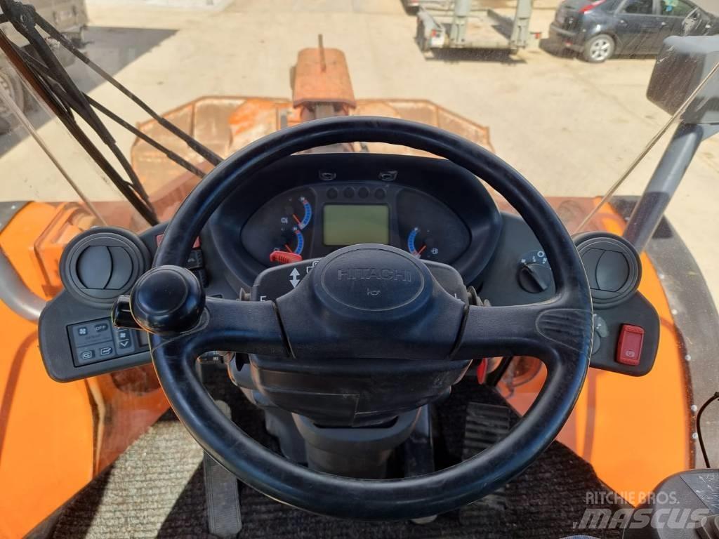 Hitachi ZW 220 Wheel Loaders