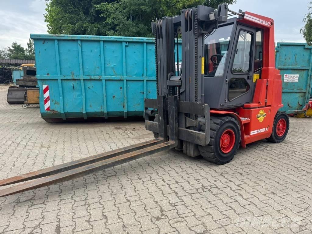 Mora M 80 CS Diesel Forklifts