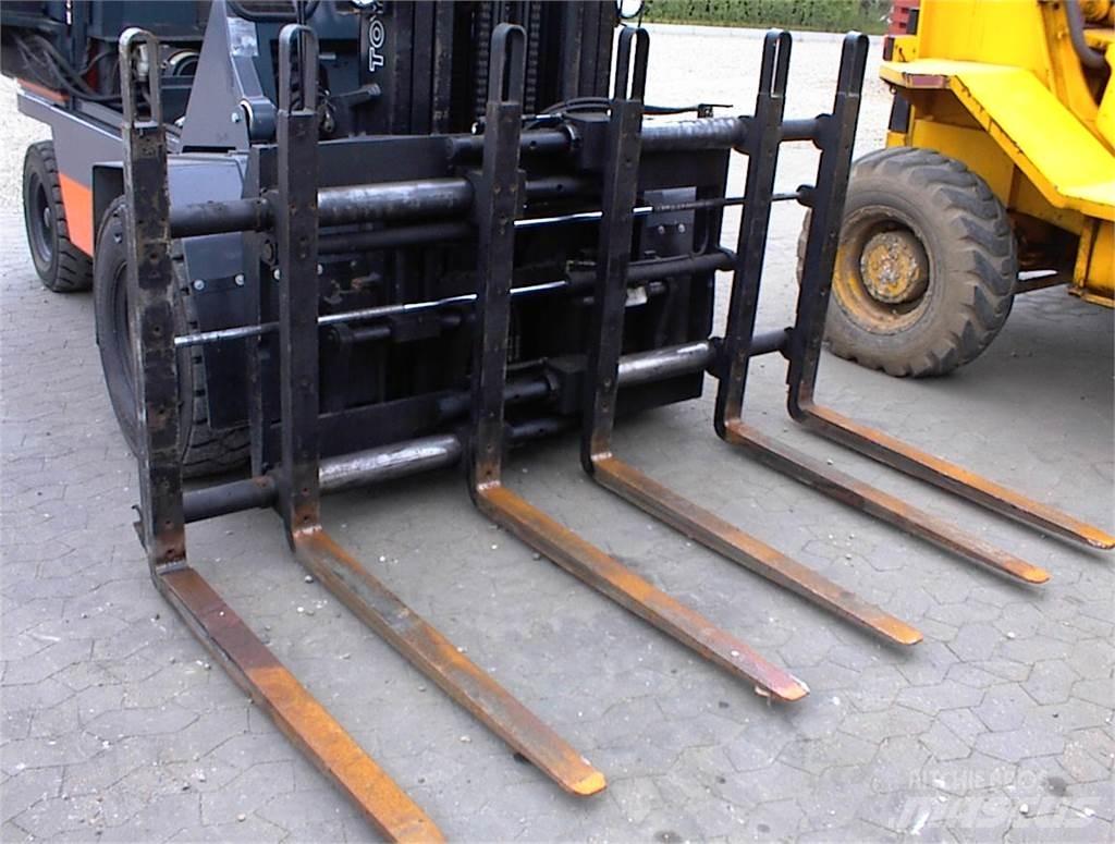 Elm HGF 3016 Bale Clamps