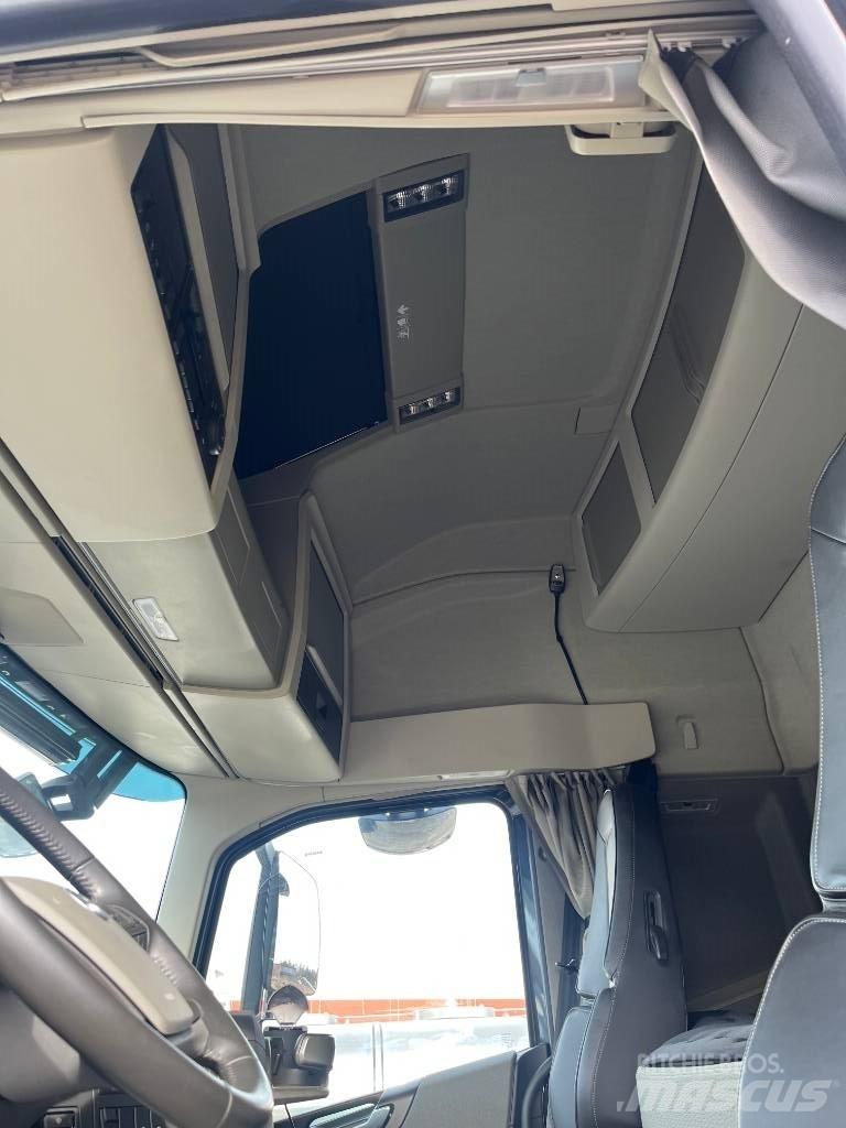 Volvo FH 500 Conventional Trucks / Tractor Trucks