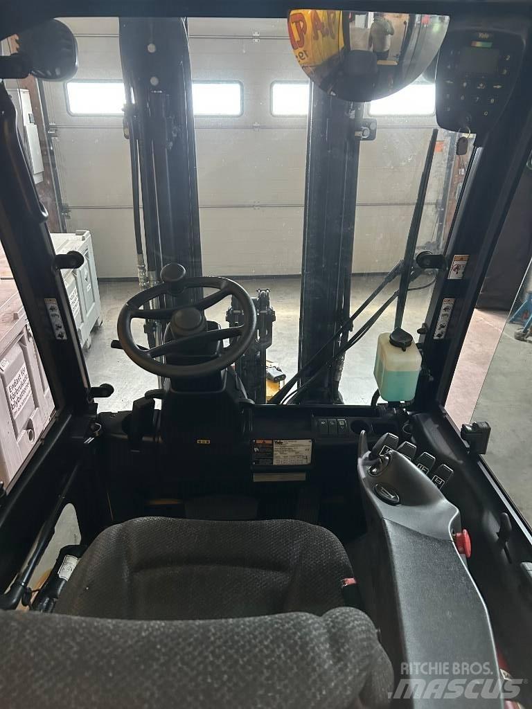 Yale ERP 16 VF Electric Forklifts