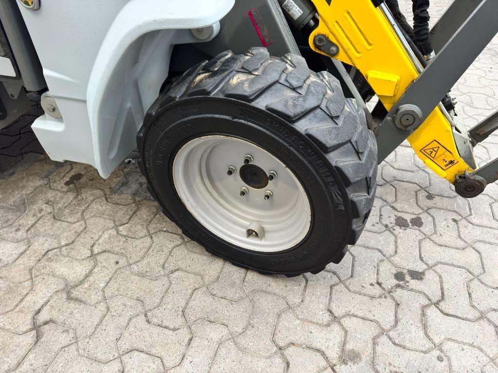 Kramer 5040 Skid Steer Loaders