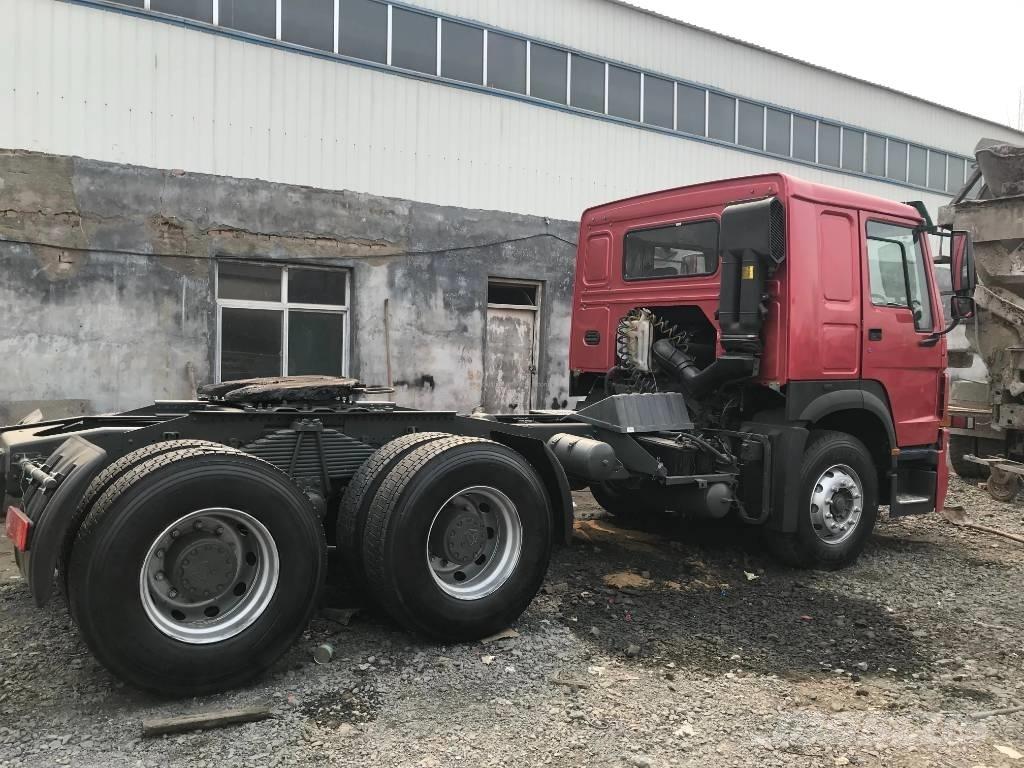 Howo 375 6x4 Conventional Trucks / Tractor Trucks