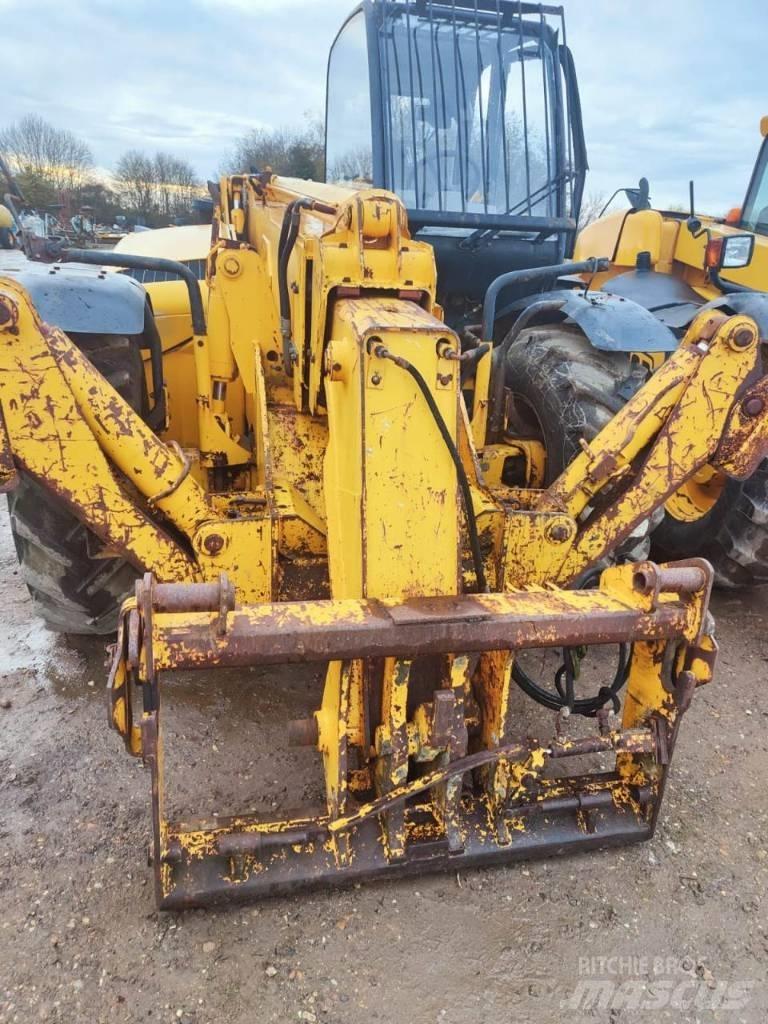 JCB 532-120 Telescopic Handlers