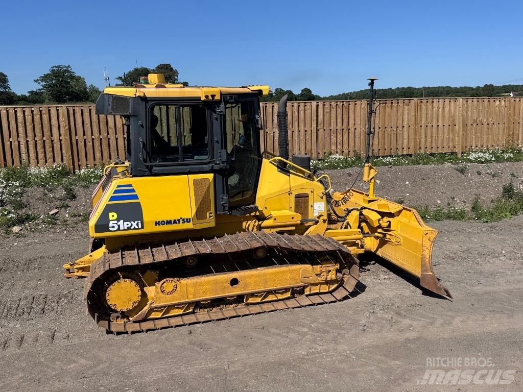 Komatsu D 51 PX Crawler dozers