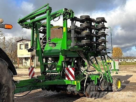 John Deere 750 A Farm Drills