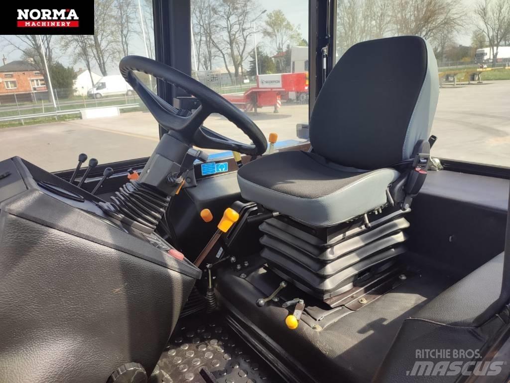 MTZ Belarus 82.1 Tractors