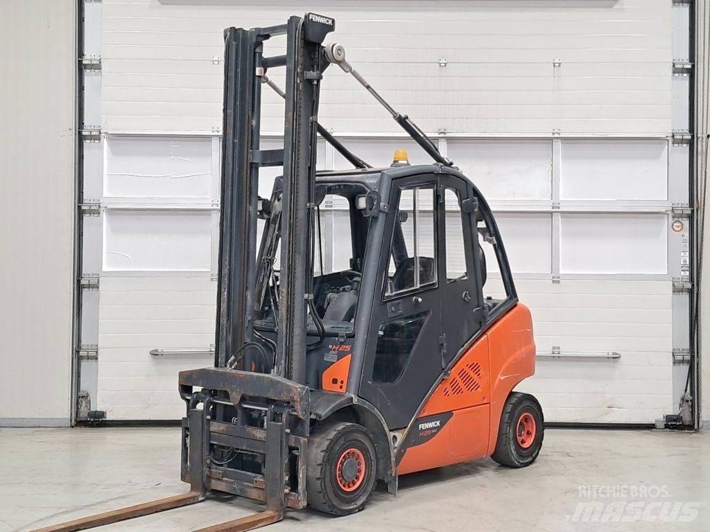 Linde H25D-02 Diesel Forklifts